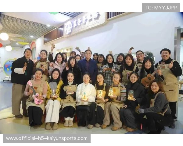 青训项目加入艺术素养课程 强化综合素质培养，艺术素养项目纪实